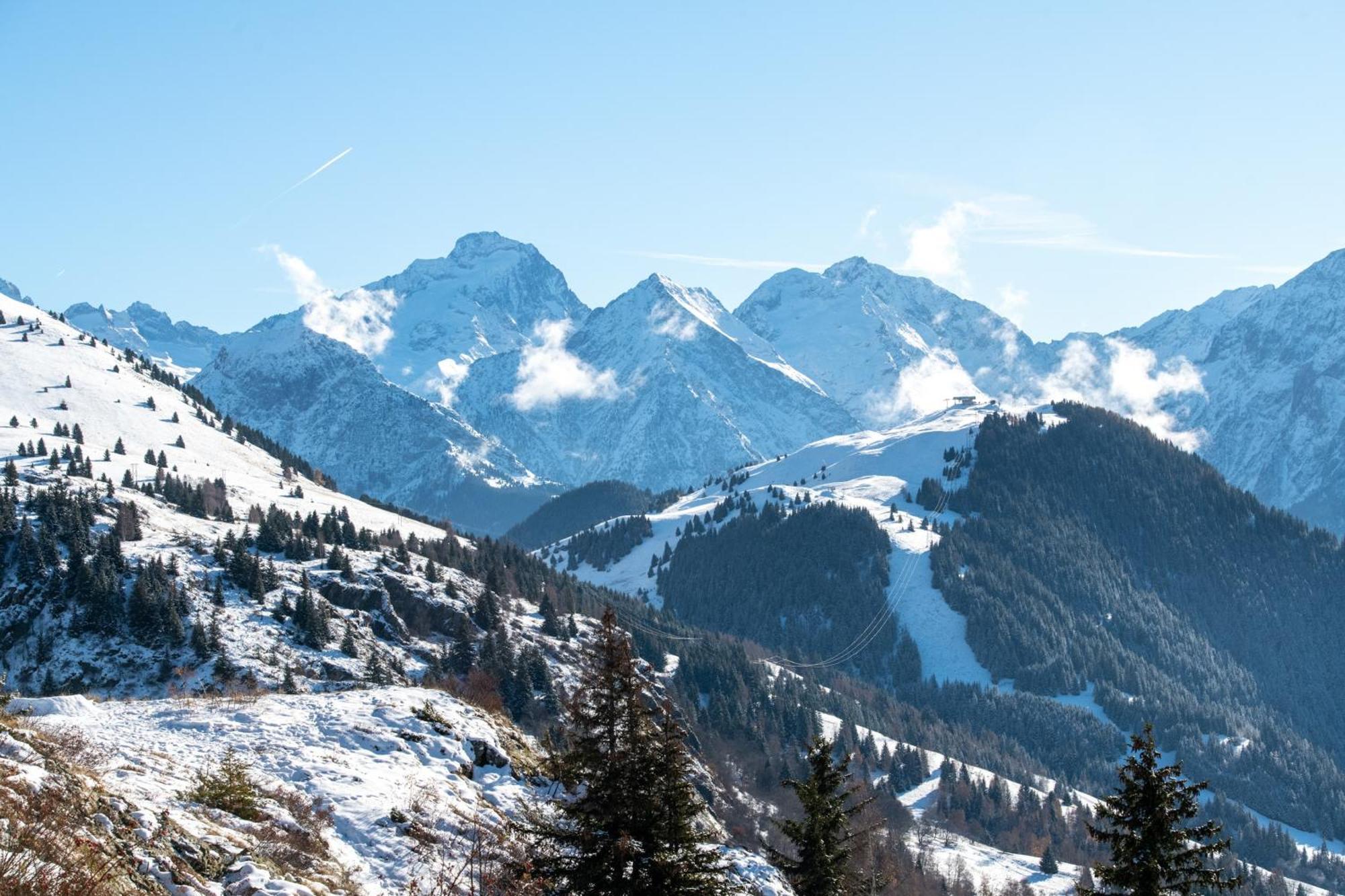 Appartement Confortable A L'Alpe D'Huez De 27 M² Avec Vue Montagne Alpe d'Huez Exterior foto
